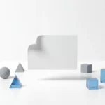 Microsoft 365 prijskaartje zweeft boven wit bureau met geometrische vormen in grijs en azuurblauw