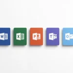 Microsoft Office applicatie-iconen geometrisch gerangschikt op witte ondergrond met zachte schaduwen