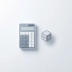 Rekenmachine met geometrische knoppen naast Oracle database icoon op wit bureau, bovenaanzicht met zachte schaduwen